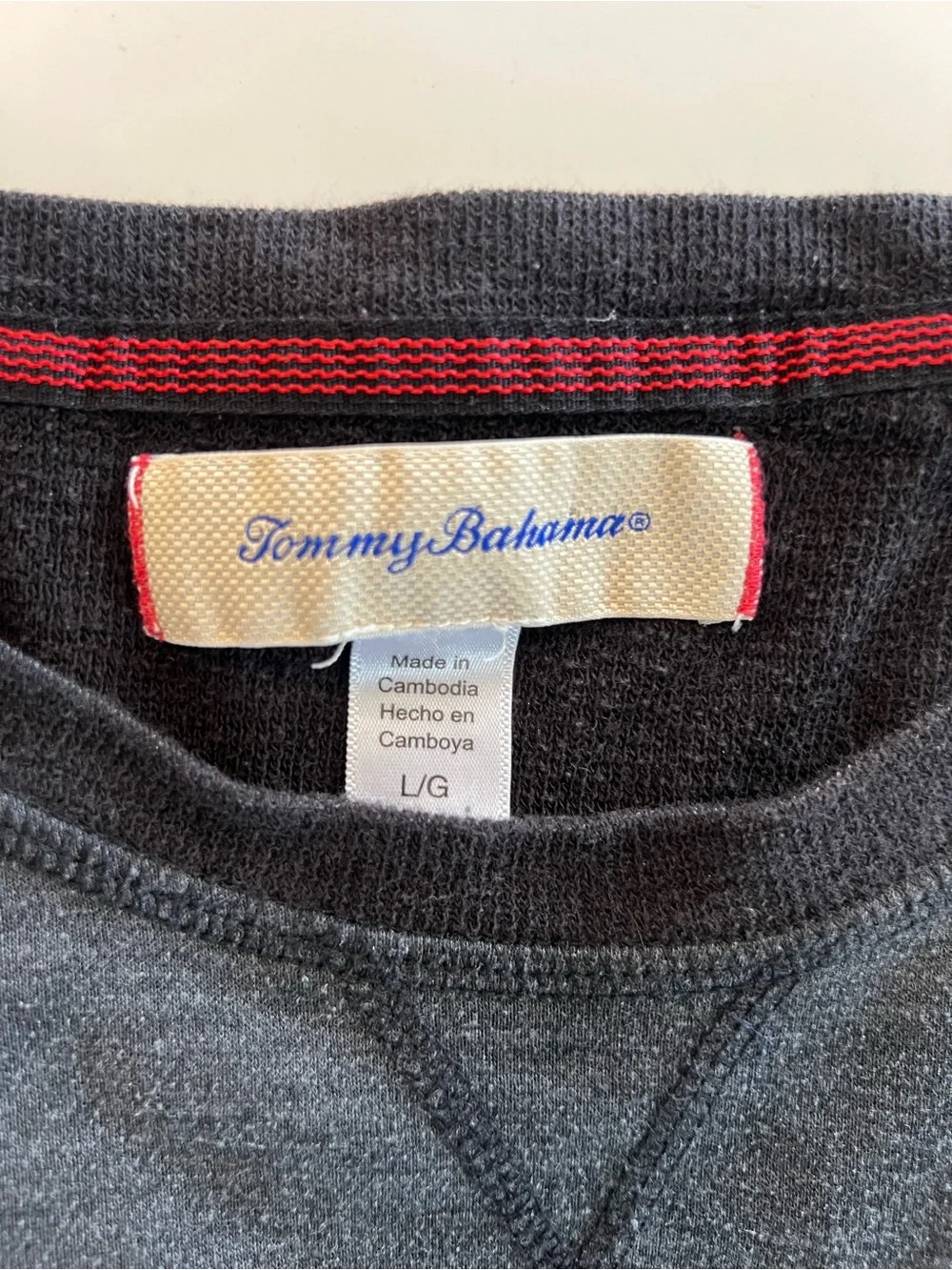 Tommy Bahama classic crewneck